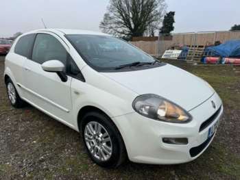 Used Fiat Punto 2012 for sale - 74750525: Photo