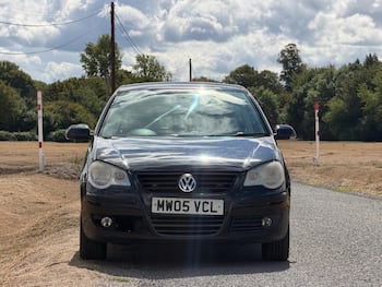 Used Volkswagen Polo 2005 for sale - 79698408: Photo