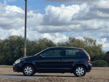Used Volkswagen Polo 2005 for sale - 79698408: Photo