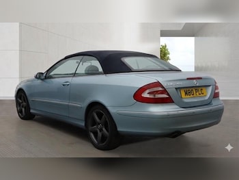 Used Mercedes-Benz CLK 2004 for sale - 79292195: Photo