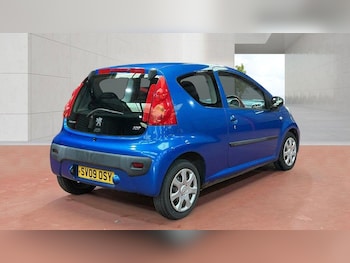 Used Peugeot 107 2009 for sale - 79495848: Photo
