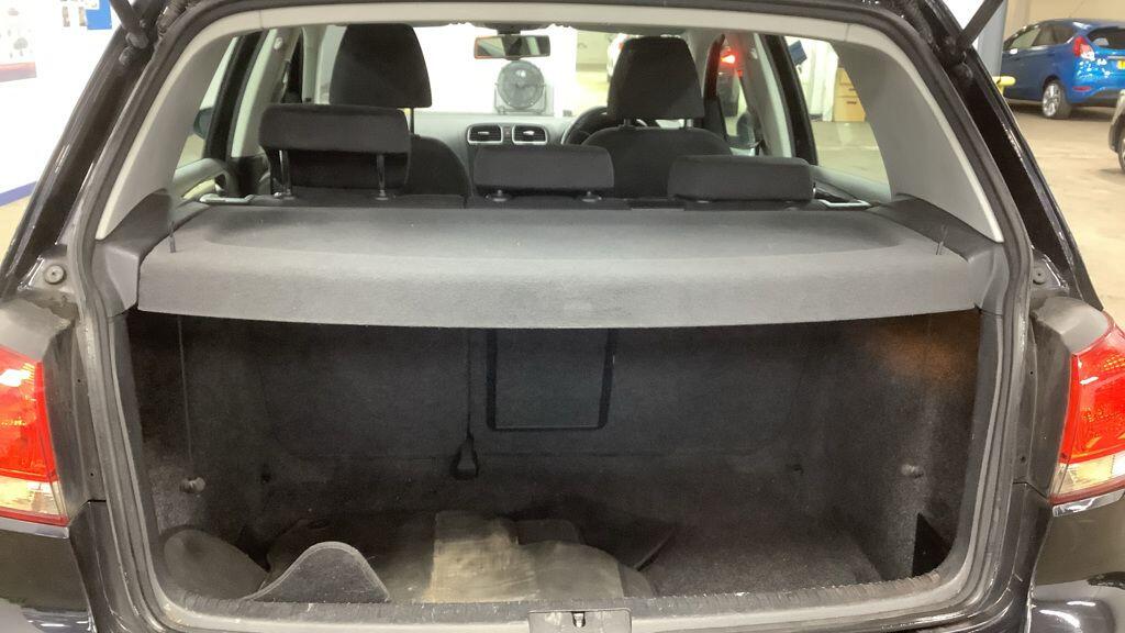 Used Volkswagen Golf 2011 for sale - 77305895: Photo 10