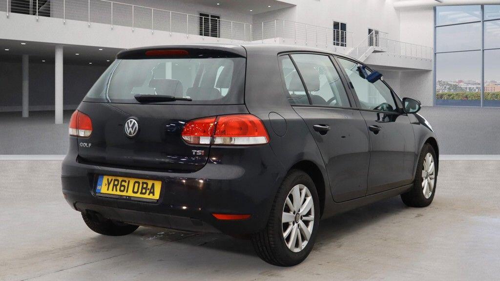 Used Volkswagen Golf 2011 for sale - 77305895: Photo 6