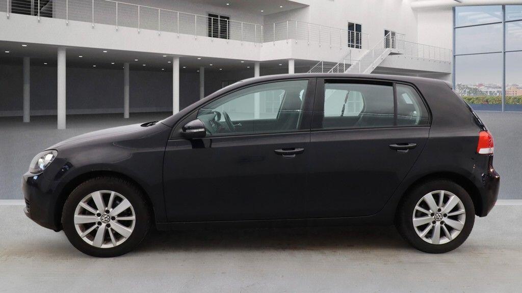 Used Volkswagen Golf 2011 for sale - 77305895: Photo 8