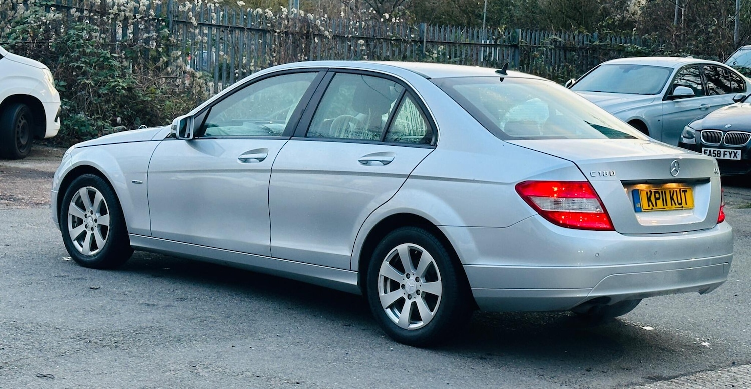 Used Mercedes-Benz C Class 2011 for sale - 77015649: Photo 12