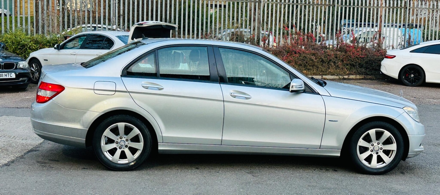 Used Mercedes-Benz C Class 2011 for sale - 77015649: Photo 17