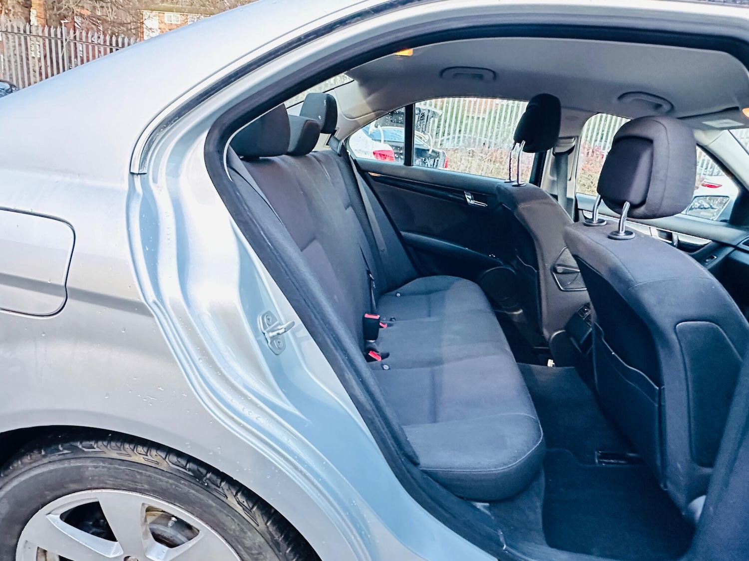 Used Mercedes-Benz C Class 2011 for sale - 77015649: Photo 25