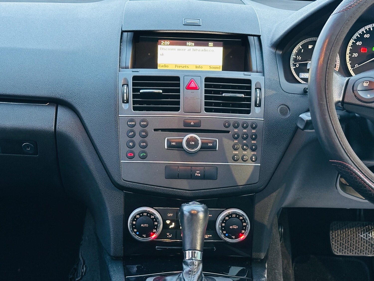 Used Mercedes-Benz C Class 2011 for sale - 77015649: Photo 37