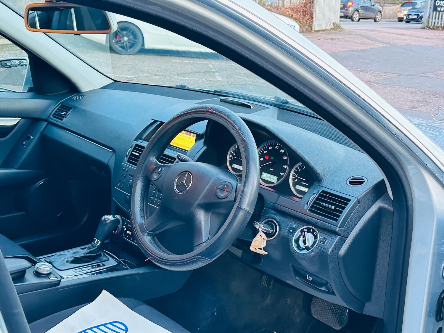 Used Mercedes-Benz C Class 2011 for sale - 77015649: Photo 48