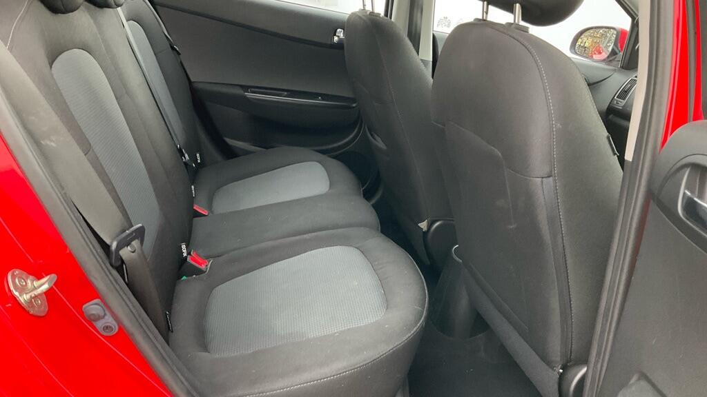 Used Hyundai i20 2014 for sale - 77376423: Photo 6