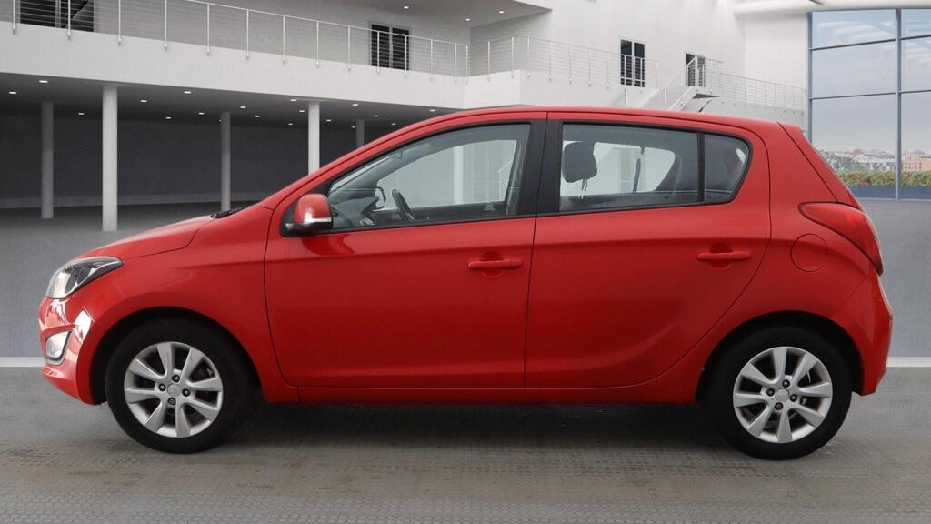Used Hyundai i20 2014 for sale - 77376423: Photo 8