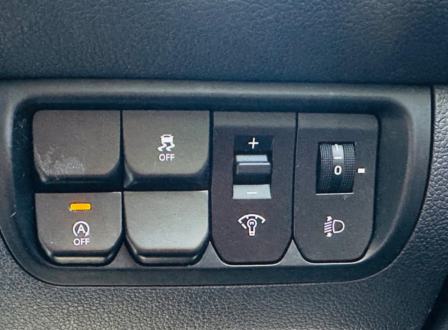 Used Kia Rio 2014 for sale - 78033591: Photo 28