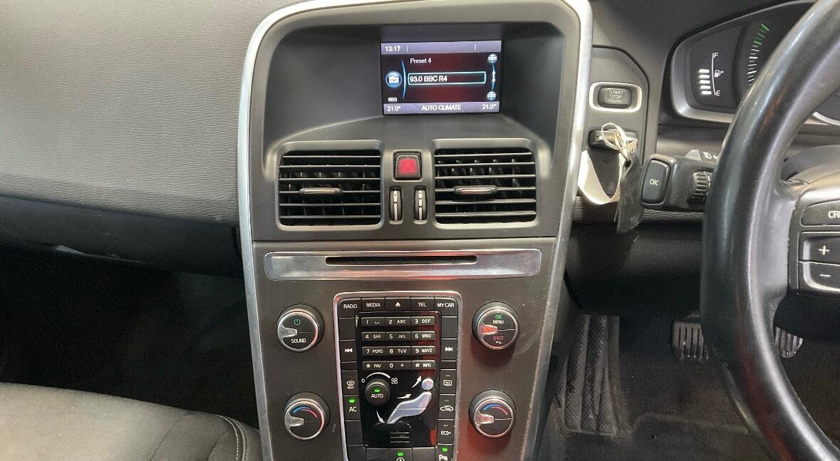 Used Volvo XC60 2014 for sale - 77109519: Photo 19