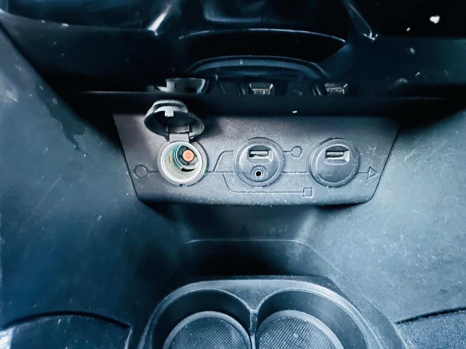 Vehicle 27