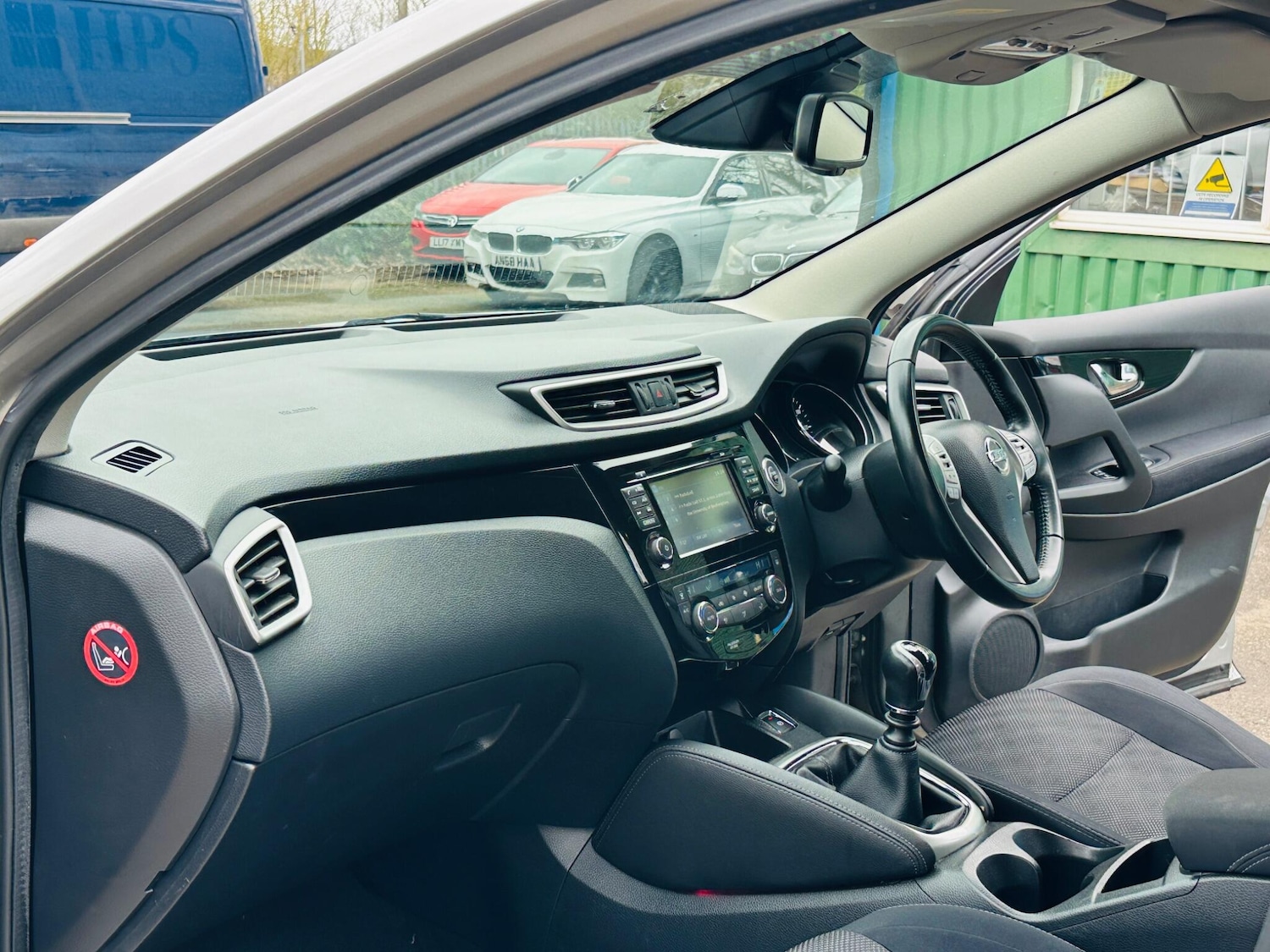 Used Nissan Qashqai 2015 for sale - 77586179: Photo 18