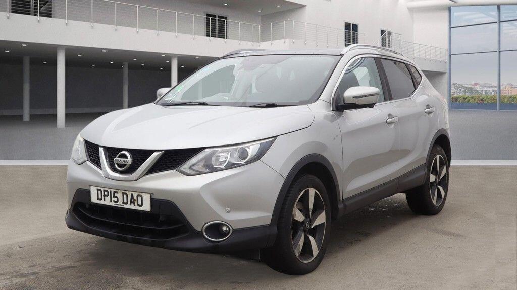 Used Nissan Qashqai 2015 for sale - 77586179: Photo 2