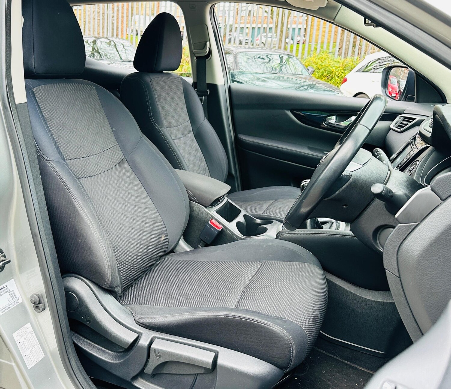 Used Nissan Qashqai 2015 for sale - 77586179: Photo 21