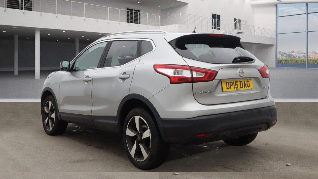 Used Nissan Qashqai 2015 for sale - 77586179: Photo 3