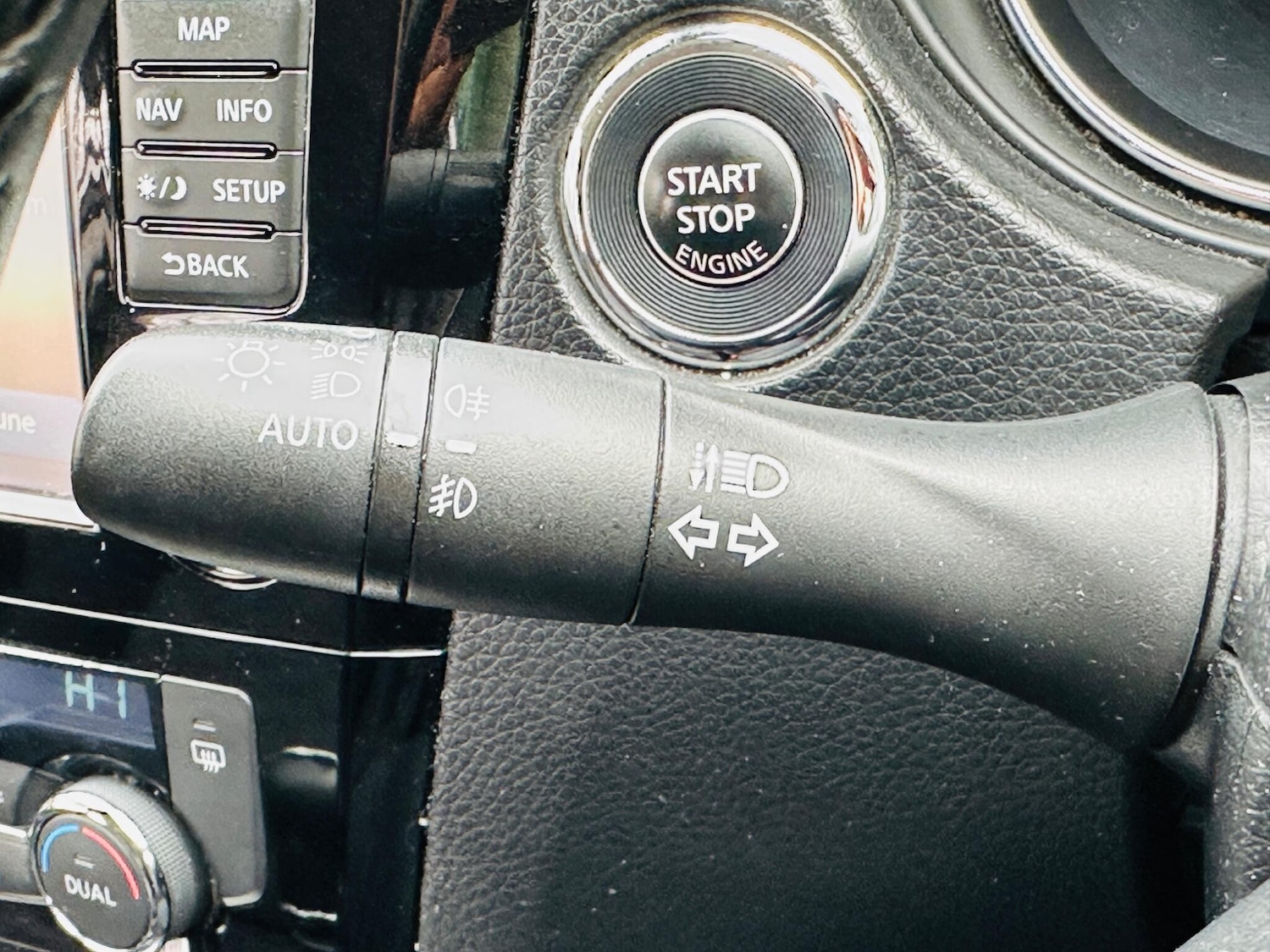 Used Nissan Qashqai 2015 for sale - 77586179: Photo 30