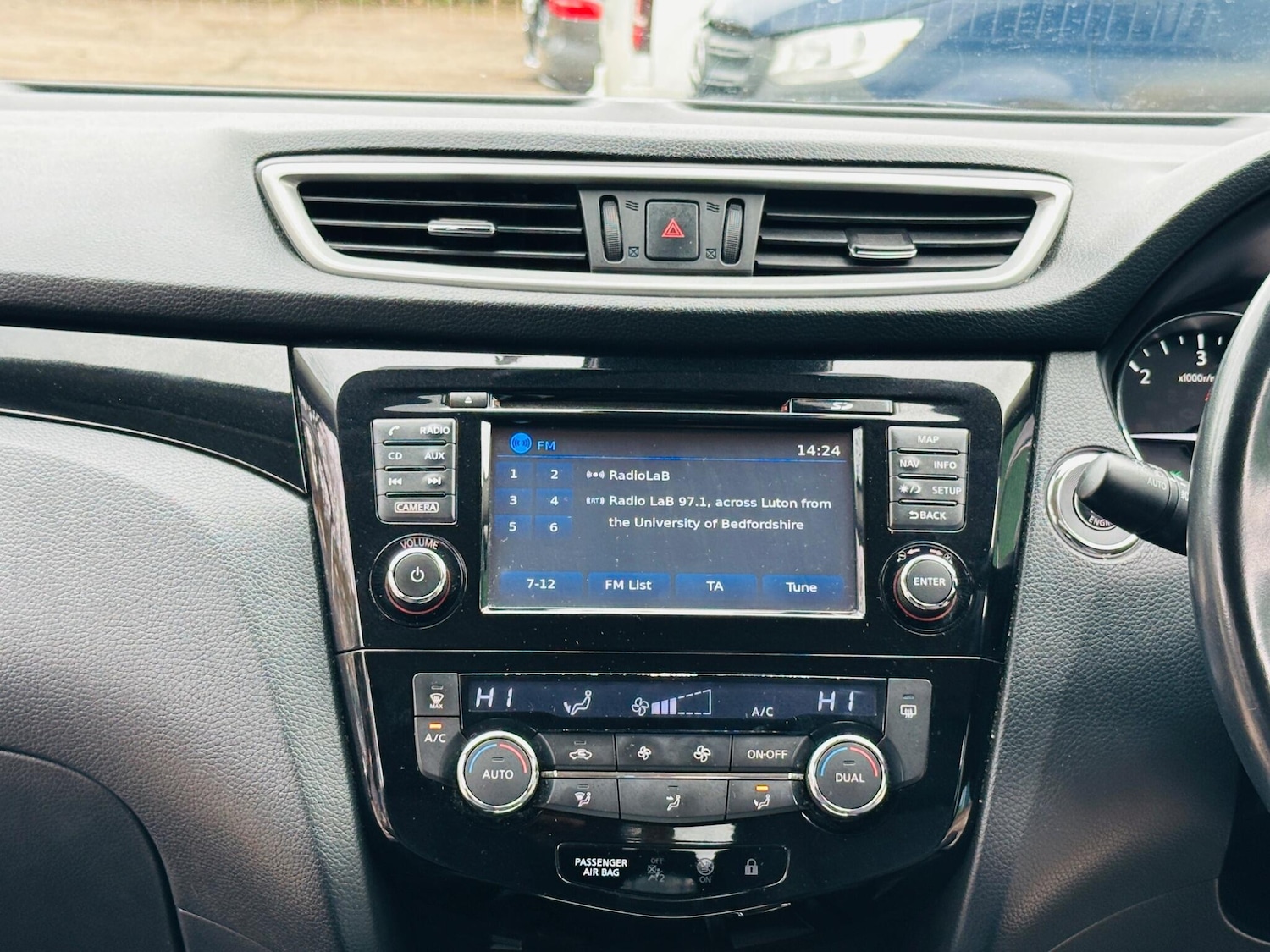 Used Nissan Qashqai 2015 for sale - 77586179: Photo 37