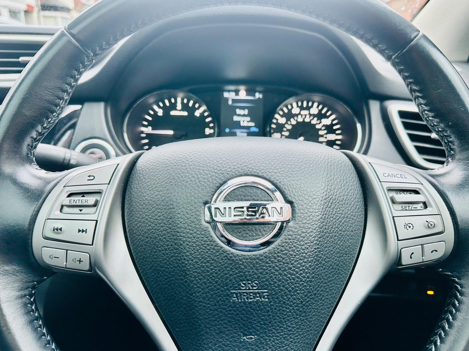 Used Nissan Qashqai 2015 for sale - 77586179: Photo 44