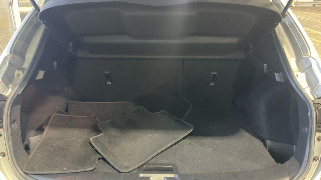 Used Nissan Qashqai 2015 for sale - 77586179: Photo 7