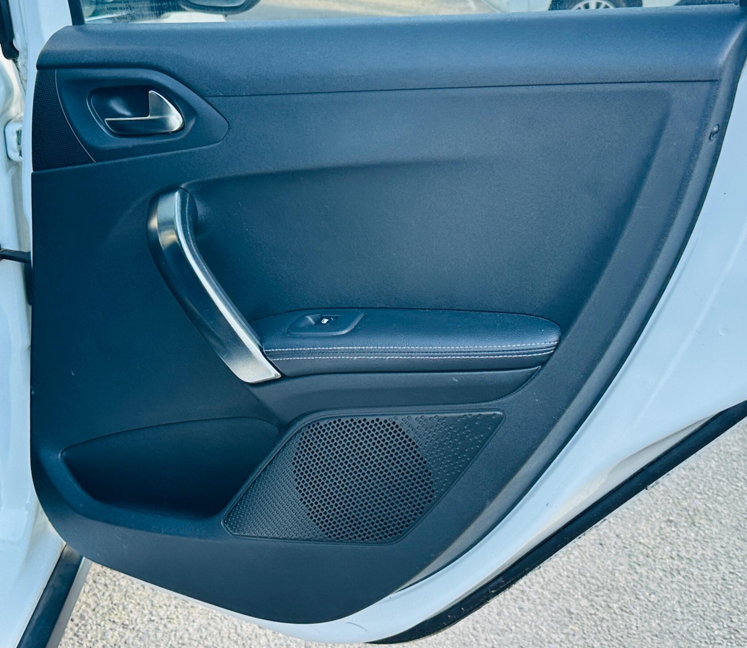 Used Peugeot 2008 2014 for sale - 77559754: Photo 42