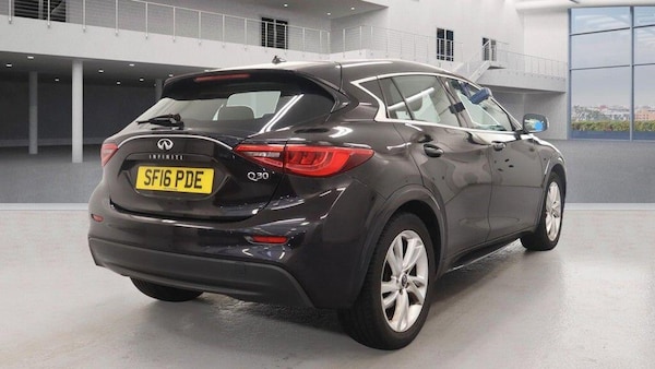 Used Infiniti Q30 2016 for sale - 76167532: Photo 5