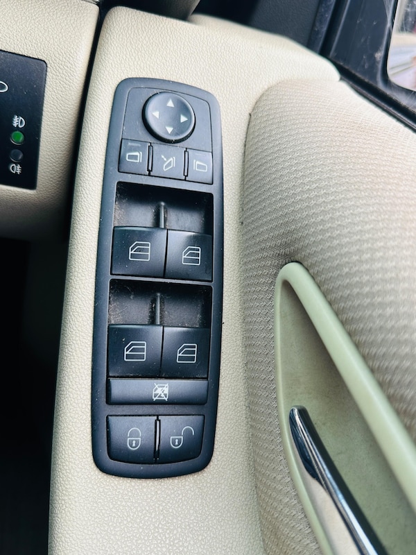 Used Mercedes-Benz B Class 2007 for sale - 76227417: Photo 25