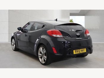 Used Hyundai Veloster 2012 for sale - 79117429: Photo