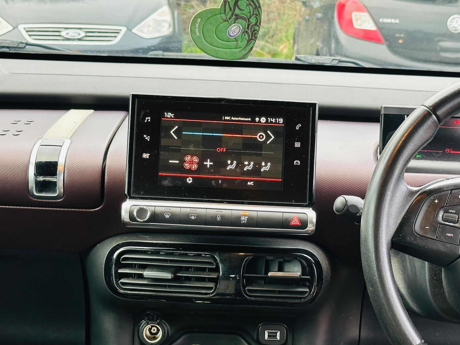 Used Citroen C4 Cactus 2018 for sale - 76996432: Photo 17