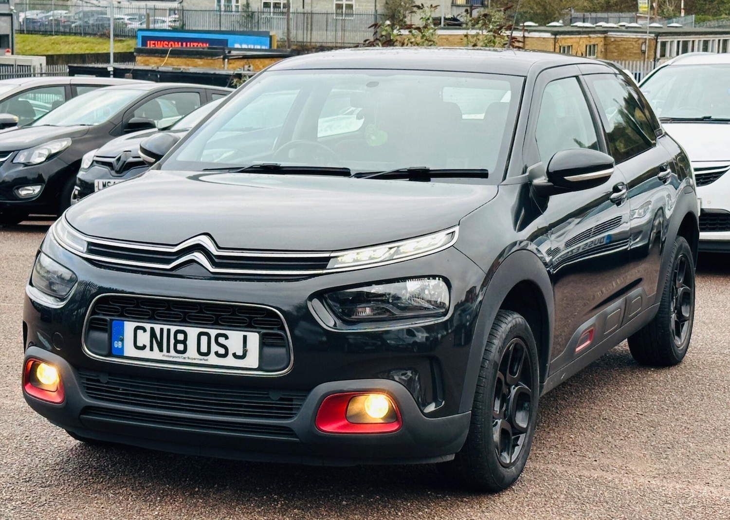 Used Citroen C4 Cactus 2018 for sale - 76996432: Photo 3