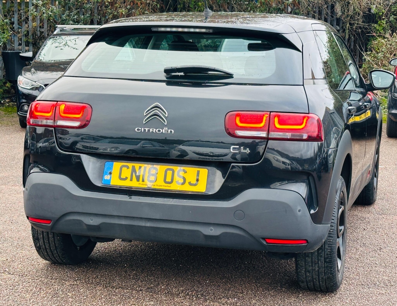 Used Citroen C4 Cactus 2018 for sale - 76996432: Photo 8
