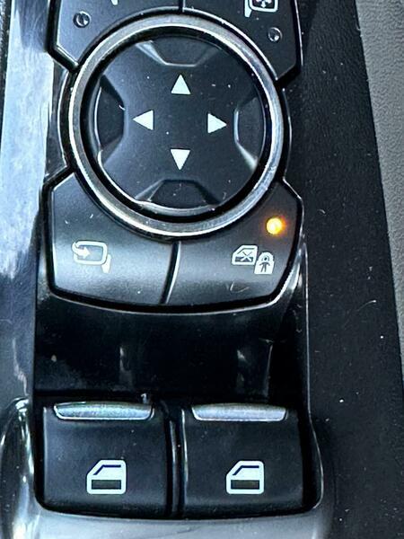 Used Ford Mondeo 2015 for sale - 76632722: Photo 32