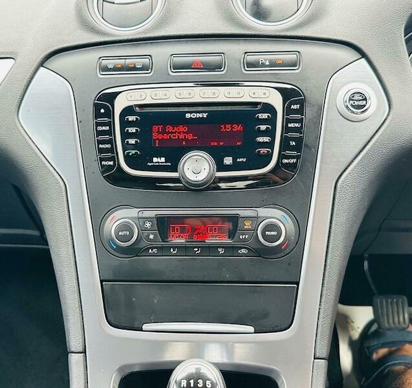 Used Ford Mondeo 2012 for sale - 75448404: Photo 48
