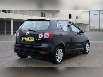 Used Volkswagen Golf Plus 2011 for sale - 76189380: Photo