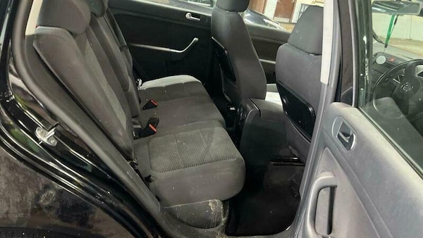 Used Volkswagen Golf Plus 2011 for sale - 76189380: Photo 8