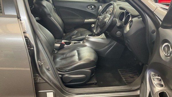 Used Nissan Juke 2011 for sale - 76325932: Photo 11