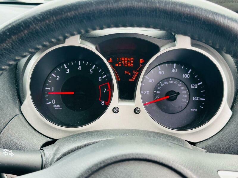 Used Nissan Juke 2011 for sale - 76325932: Photo 42