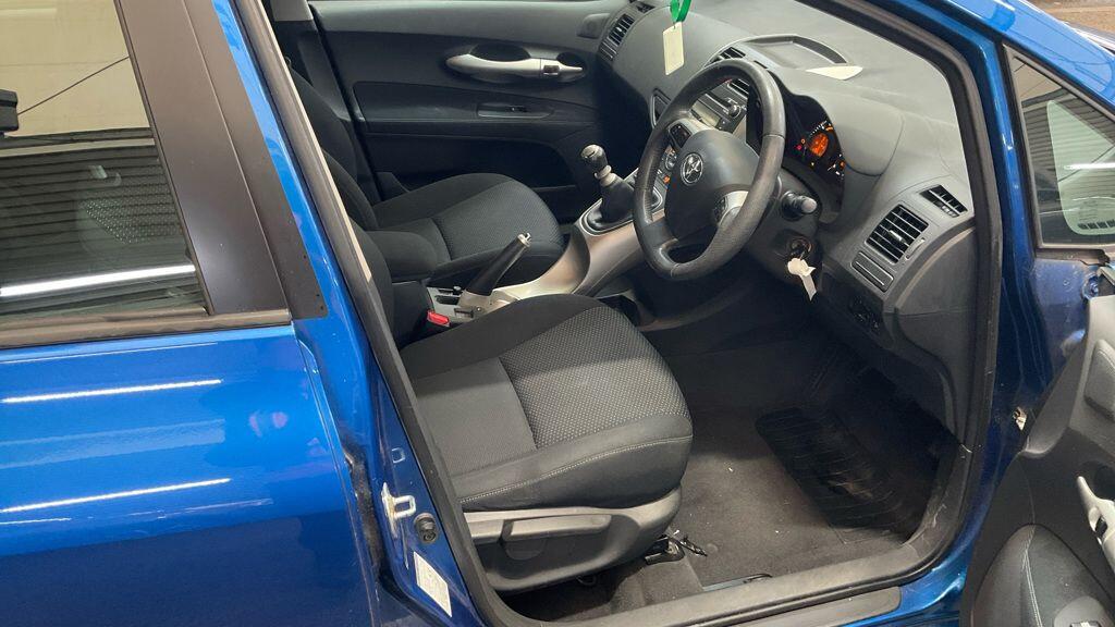 Vehicle 9