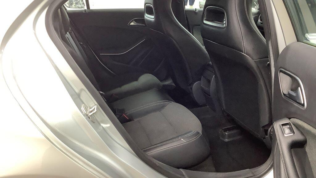 Used Mercedes-Benz A-Class 2014 for sale - 76633521: Photo 11