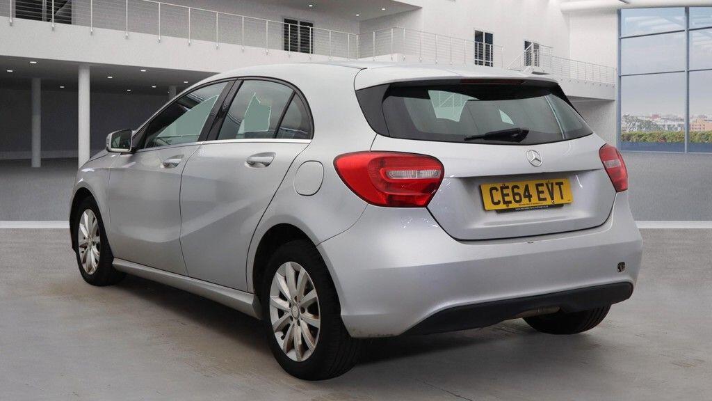 Used Mercedes-Benz A-Class 2014 for sale - 76633521: Photo 5