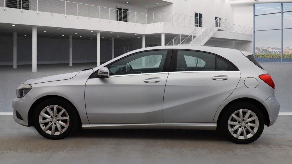 Used Mercedes-Benz A-Class 2014 for sale - 76633521: Photo 9