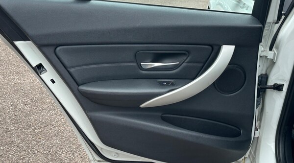 Used BMW 3 Series 2014 for sale - 76283727: Photo 39