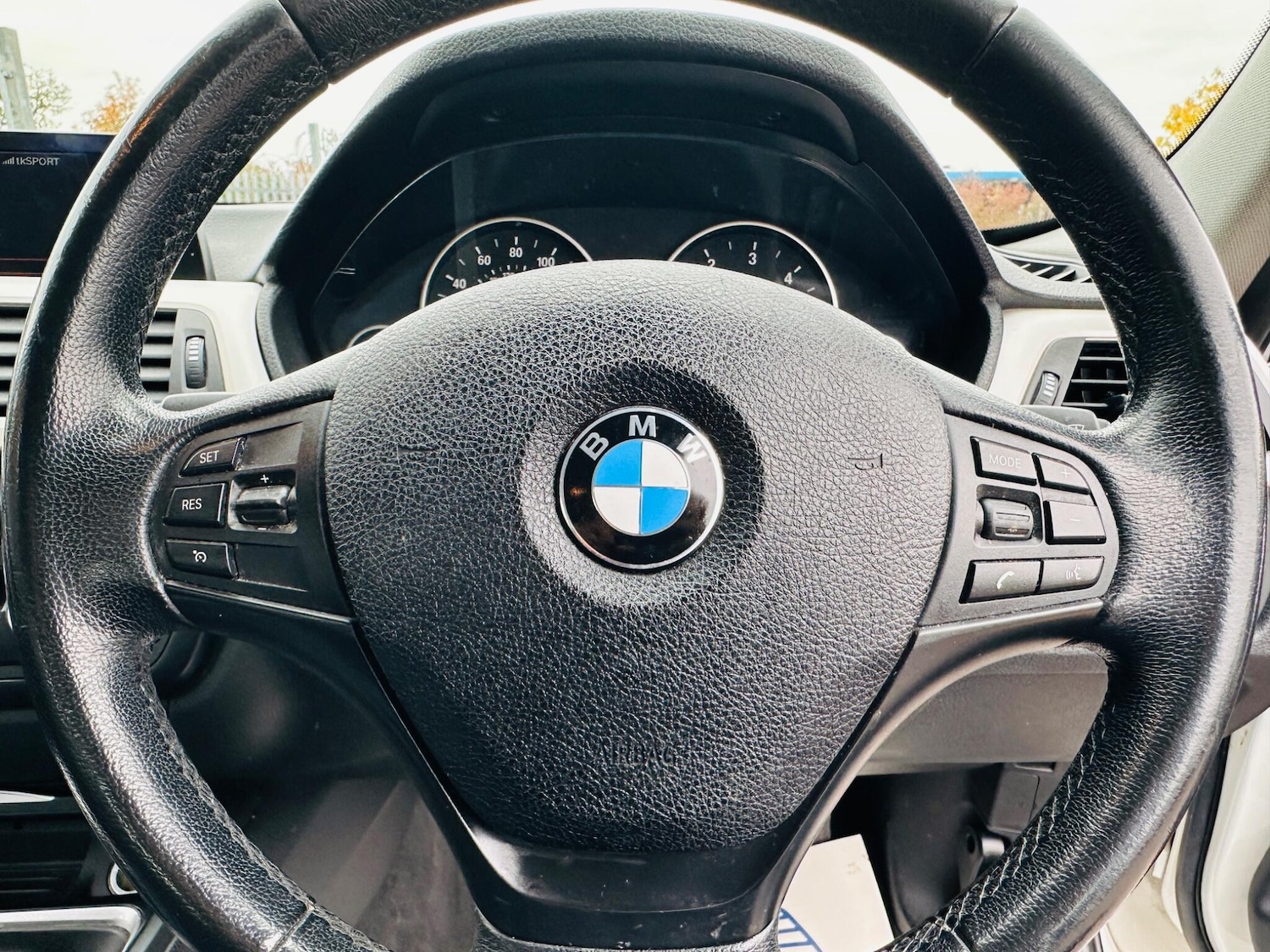 Used BMW 3 Series 2014 for sale - 76283727: Photo 52