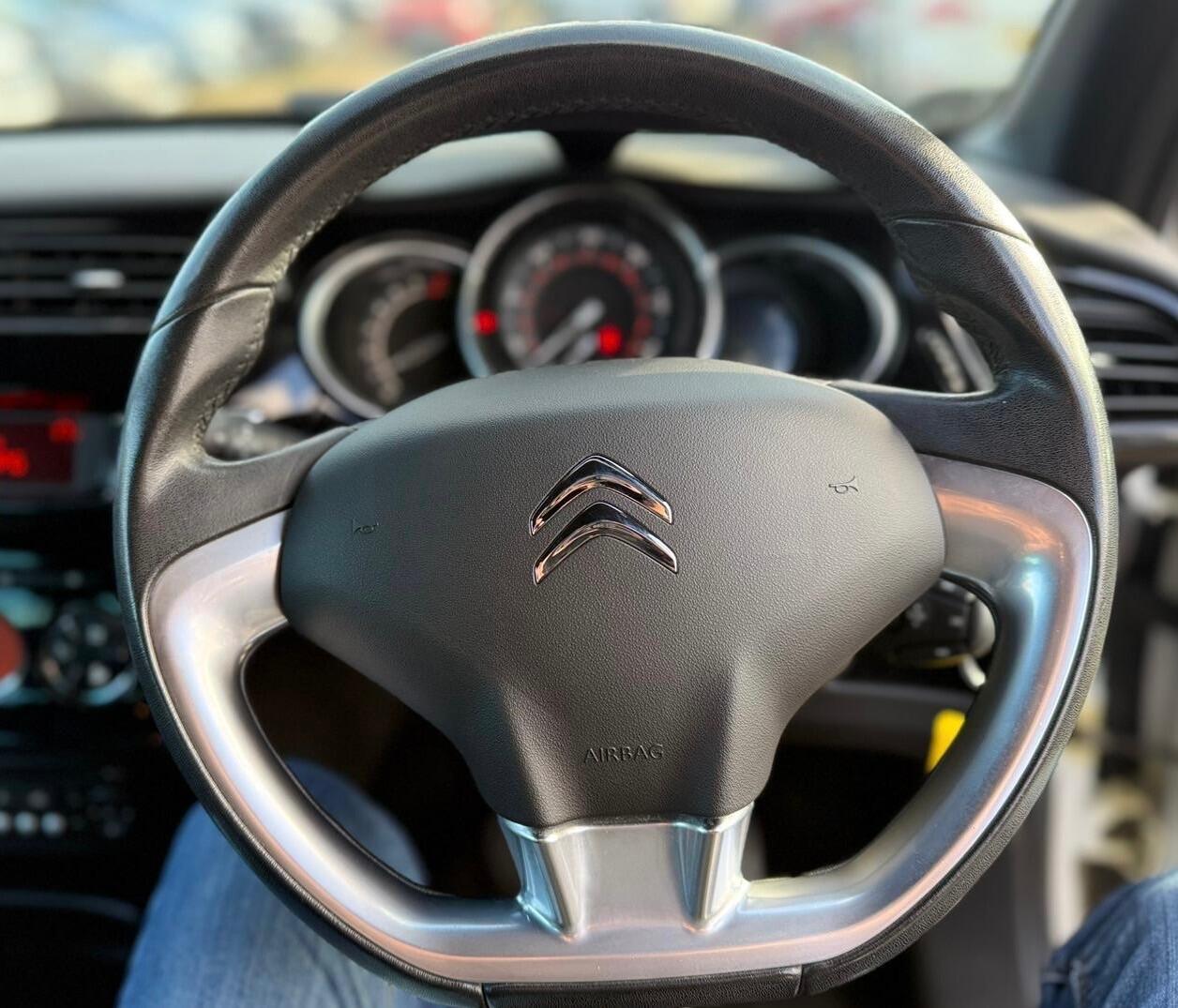 Used Citroen DS3 2013 for sale - 76996655: Photo 15