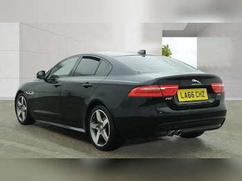 Used Jaguar XE 2017 for sale - 78649118: Photo