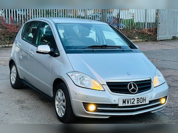 Used Mercedes-Benz A-Class 2012 for sale - 77395862: Photo