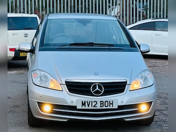 Used Mercedes-Benz A-Class 2012 for sale - 77395862: Photo