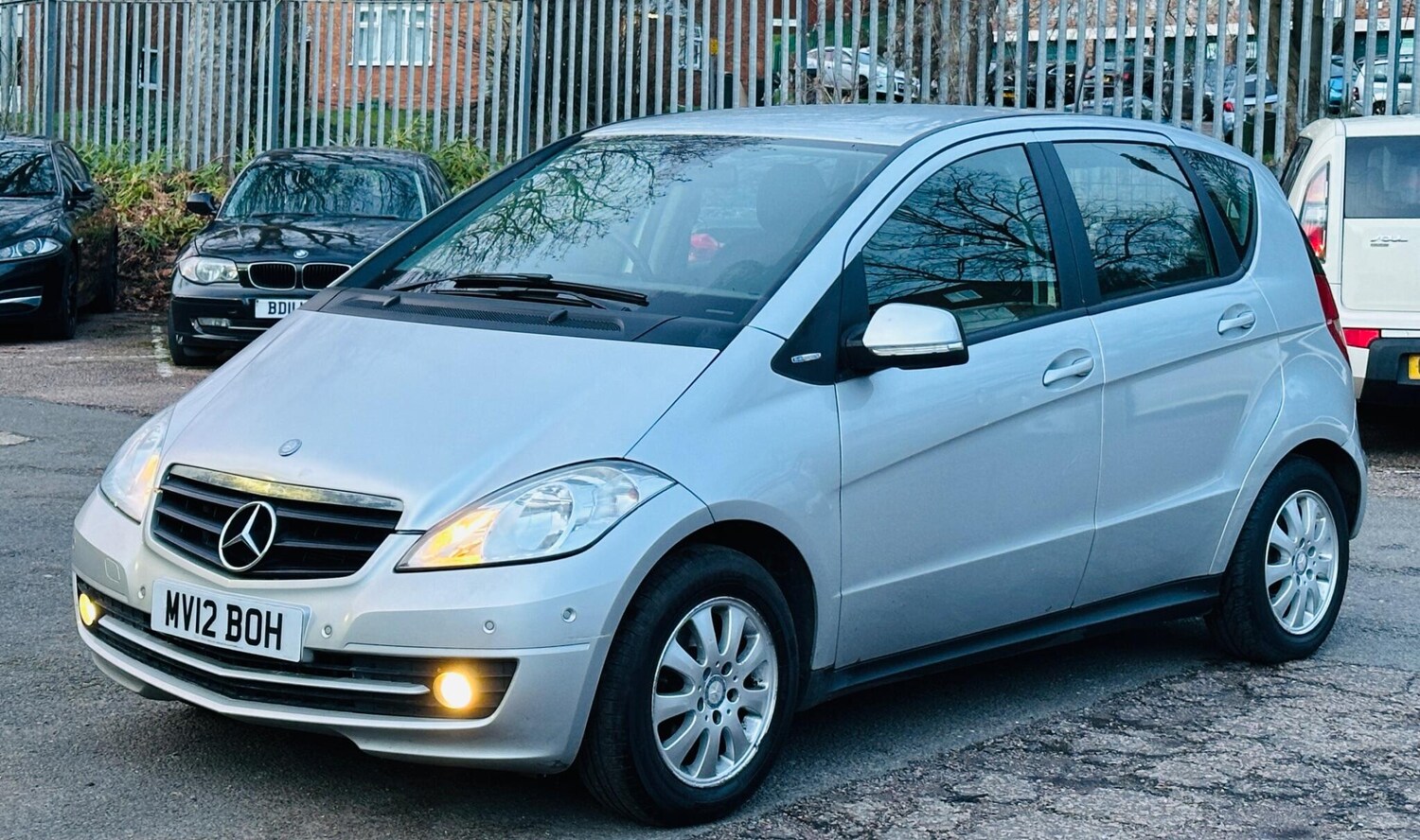 Used Mercedes-Benz A-Class 2012 for sale - 77395862: Photo 8